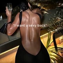 Bringing Sexy “Back” 🏋🏾‍♀️