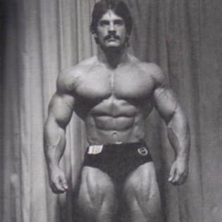 Mike Mentzer's Ideal Heavy Duty Routine.