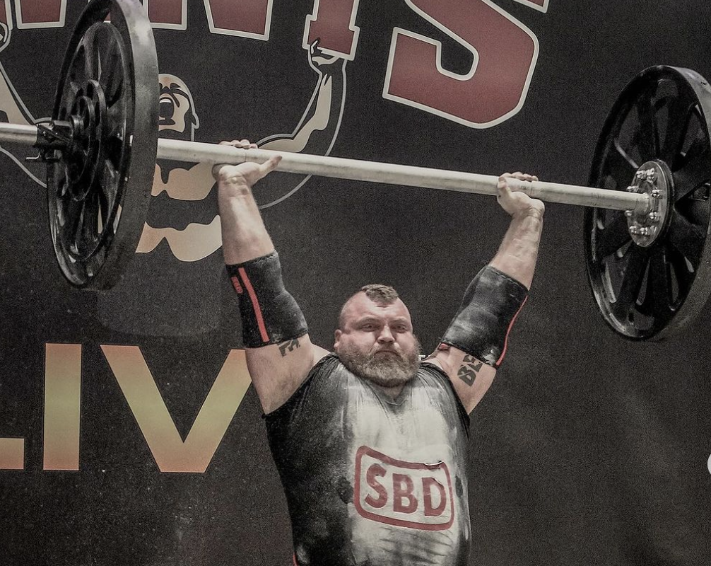 The Benefits of Elbow Sleeves for Lifting